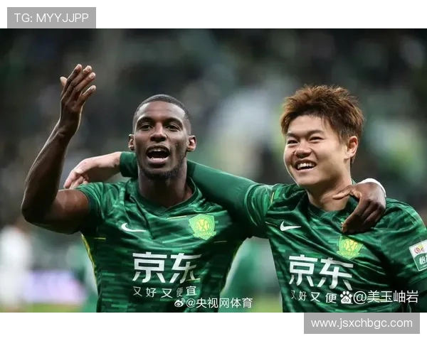 恩加德乌头球造门将乌龙 国安半场 1-0 领先西海岸(1)